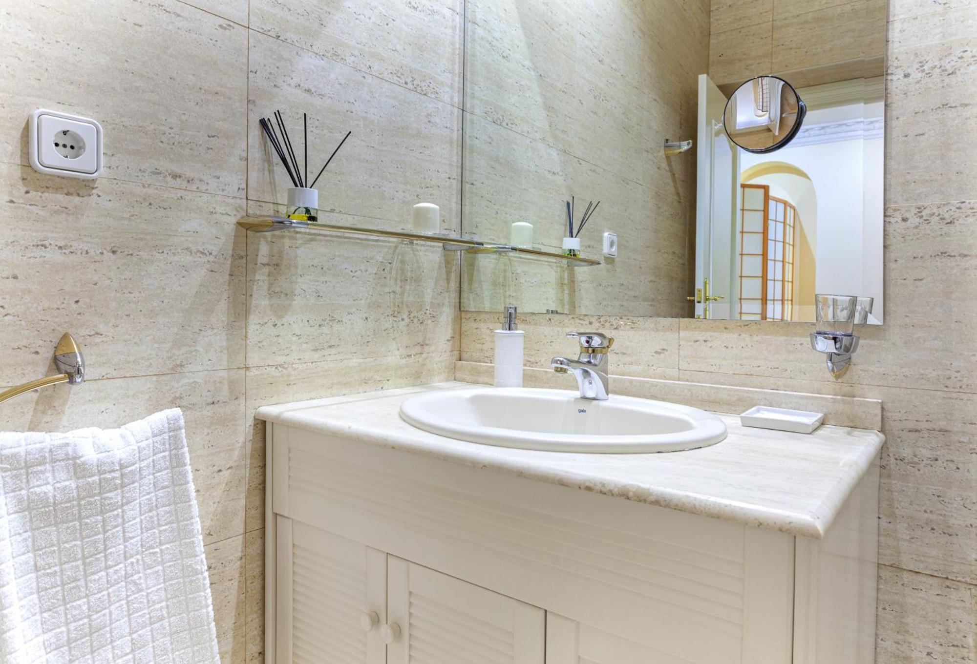 Apartamento Prado En マドリード エクステリア 写真